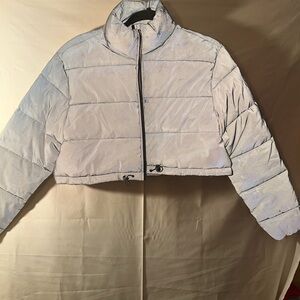 Women’s Gray Holographic Cropped Puffer Jacket Size M